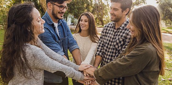 Piano B: serve un paradigma relazionale per sanità, lavoro e transizione ecologica 