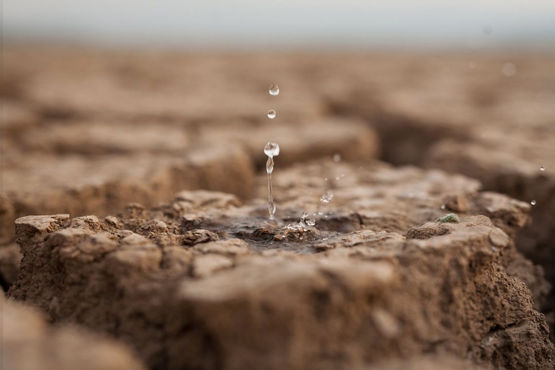 Siamo sull’orlo del baratro: bisogna fare presto per evitare la catastrofe climatica