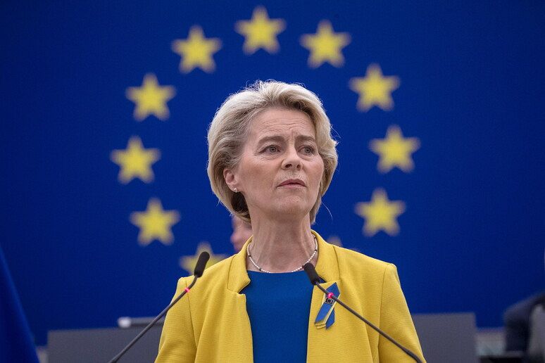 Von der Leyen a Davos: “Non è il momento della polarizzazione, ma della fiducia”