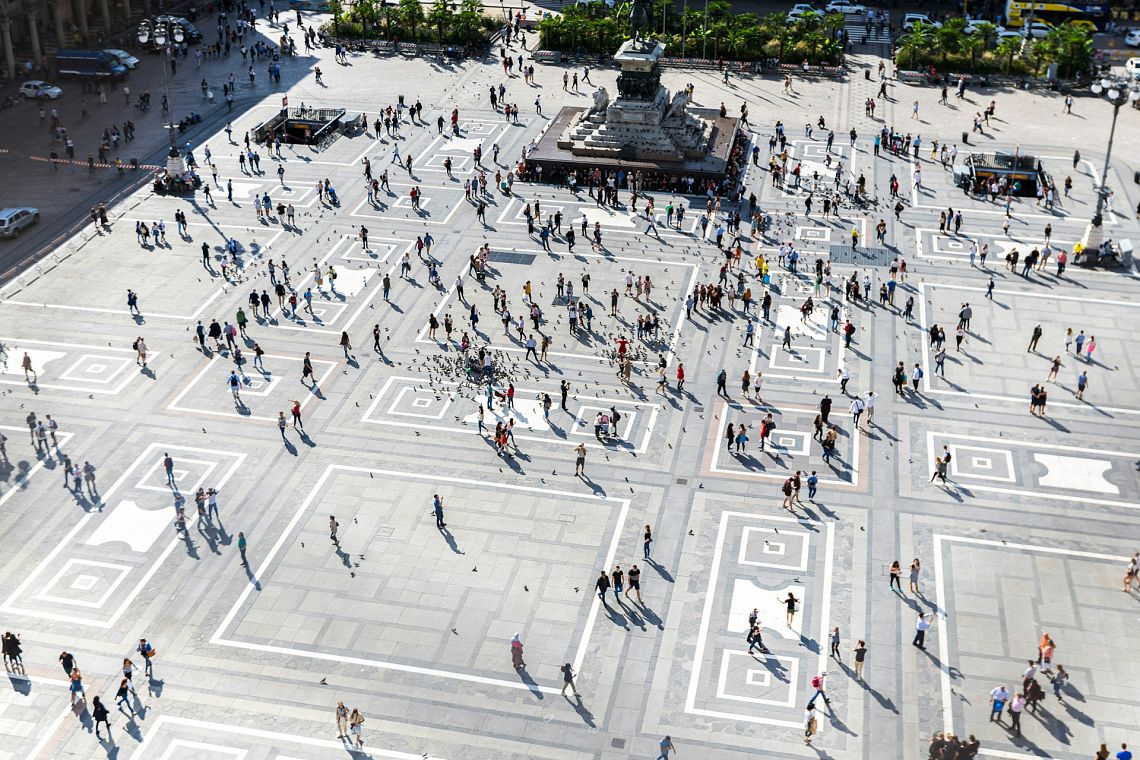 Le percezioni degli italiani? Più marginalità sociale, ma anche spiragli sul futuro