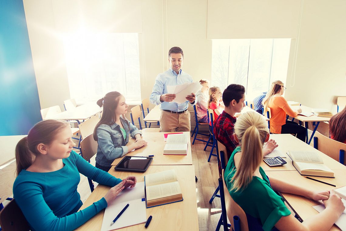 Educazione civica a scuola, si parte a settembre: le linee guida definitive