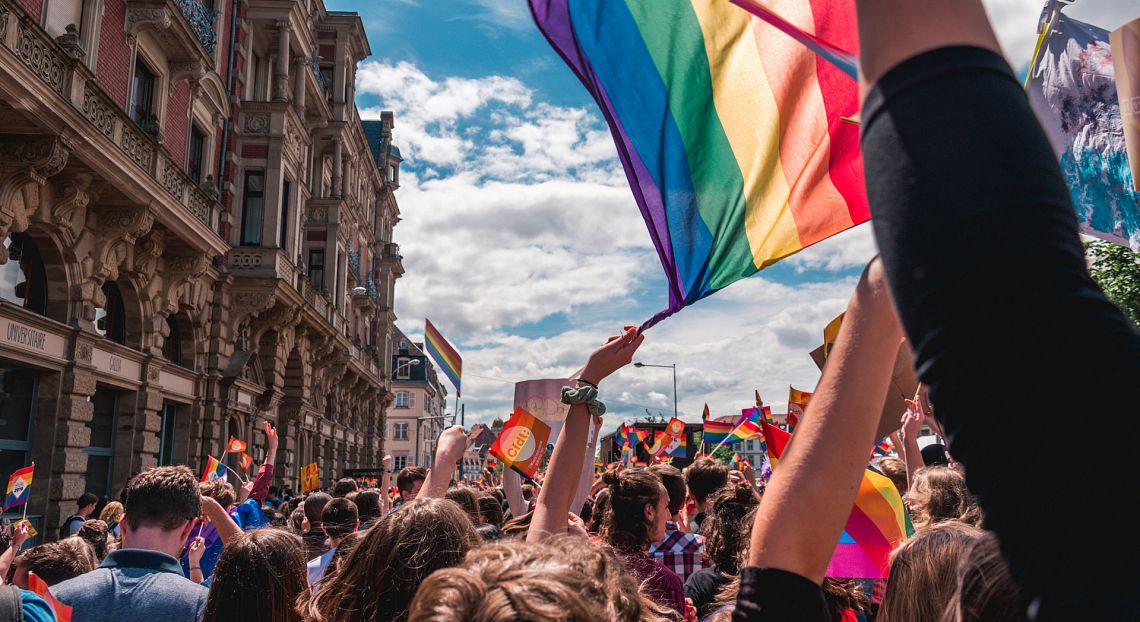 Diritti e inclusione avanzano, ma il mondo resta diviso