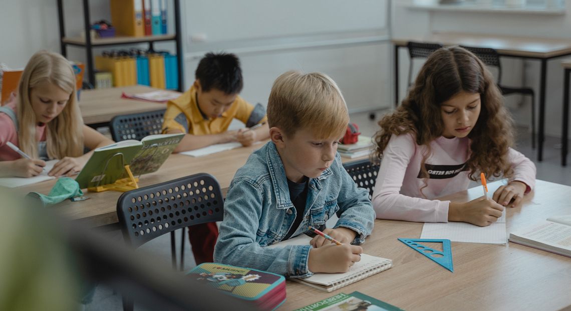 ASviS e Sulleregole: nasce il nuovo kit didattico per le scuole primarie