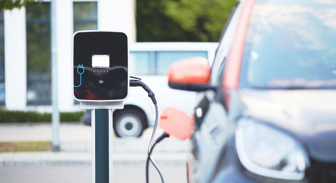 FOCUS. Siamo alla vigilia di un grande sviluppo dell’auto elettrica