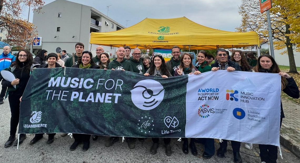 Festa dell’albero 2022: la piantumazione con Elisa e Music for The Planet 