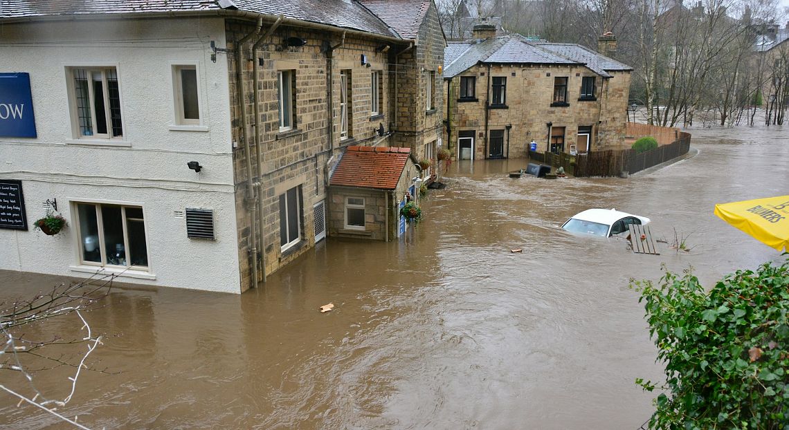 Eventi estremi e assicurazioni: il conto salato della crisi climatica