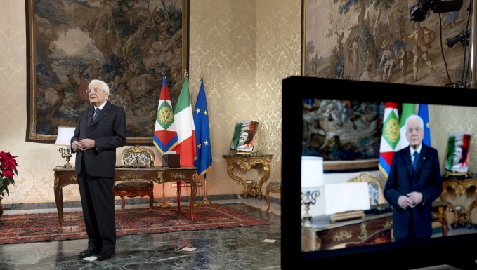 Da Mattarella cinque messaggi per affrontare con forza e consapevolezza il nuovo anno
