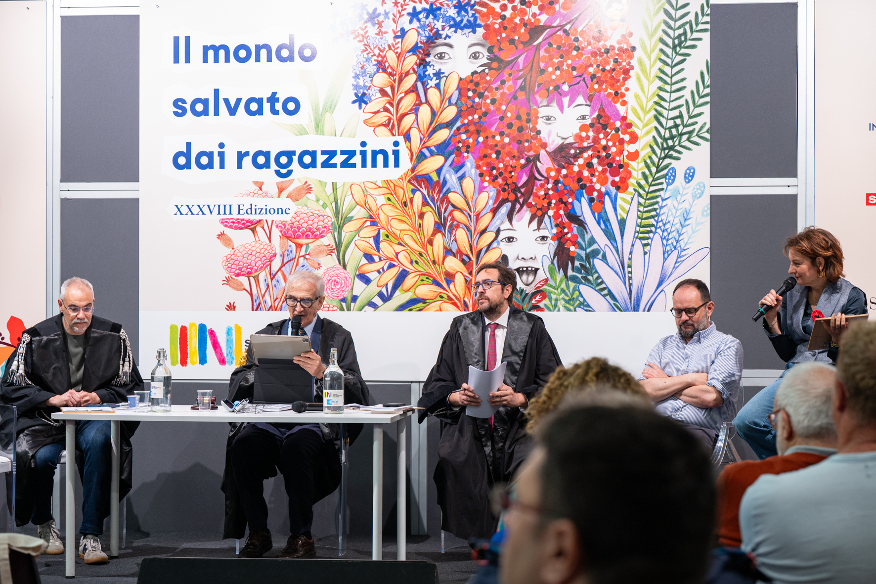 LA CRONACA. L’intelligenza artificiale assolta al Salone del Libro: “Ora imputati gli esseri umani”