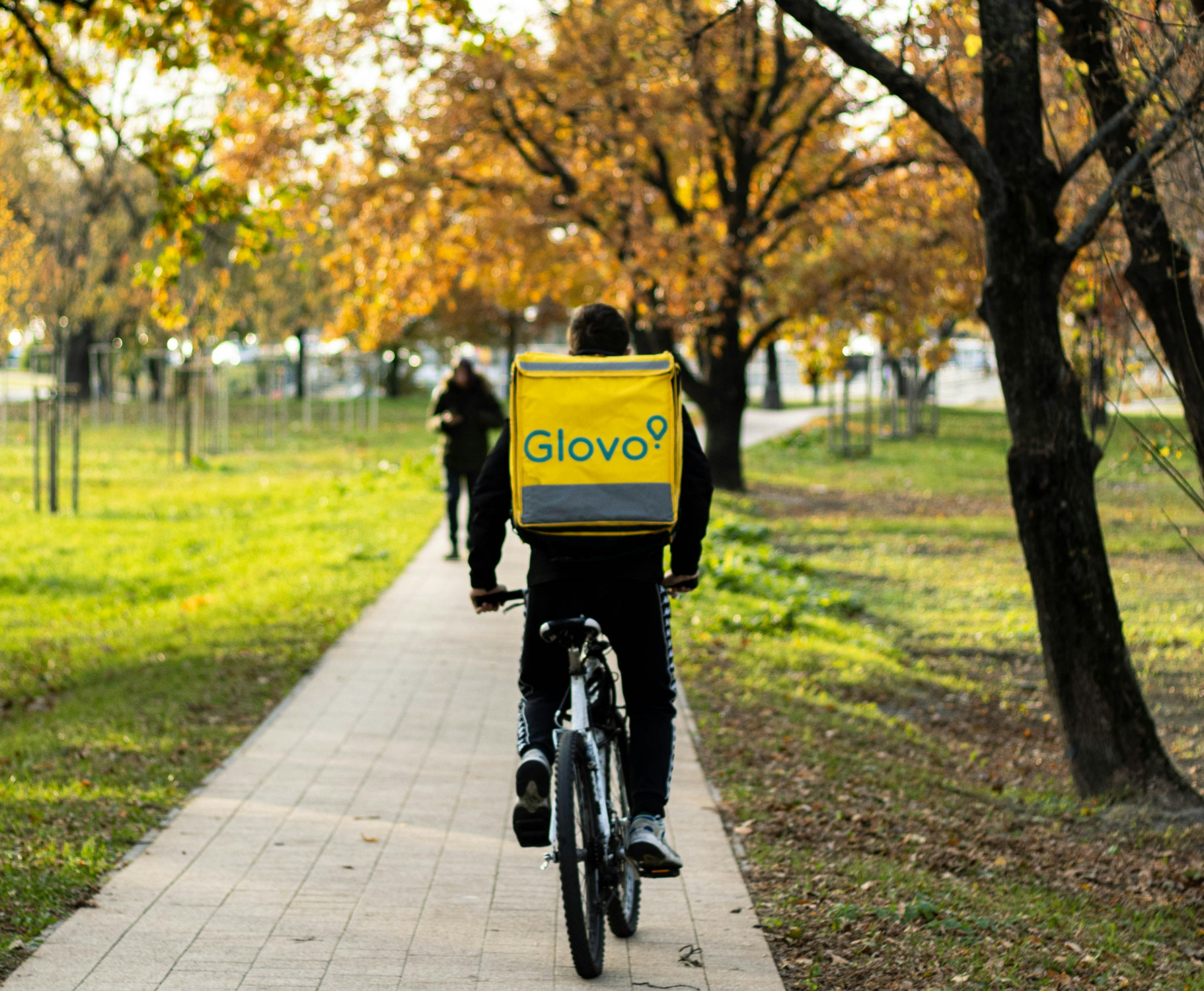 Lavorare e restare poveri: un paradosso che l’Italia non può più ignorare